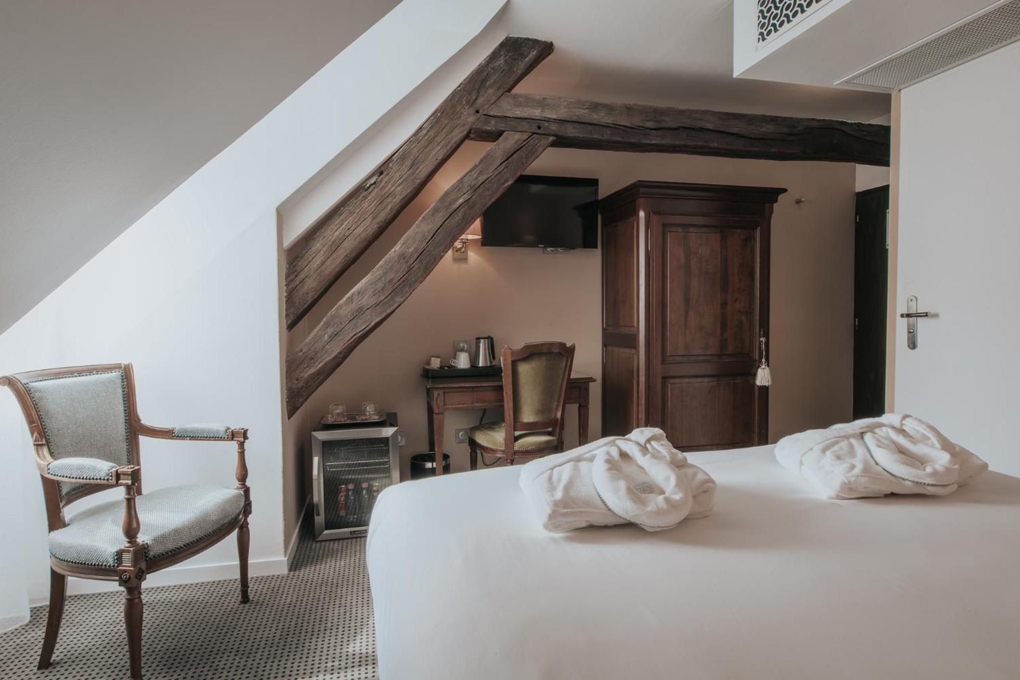 Hotel Henry II Beaune Centre Kültér fotó